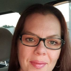 Meet your Posher, Alicia